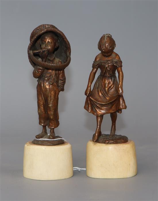 A pair of small bronzes of children tallest 16cm